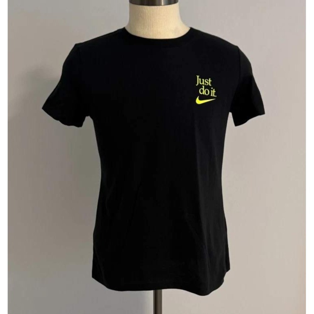 Nike Just Do It T Shirt Womens Small Black Neon Green I Wont Win Quietly Graphic